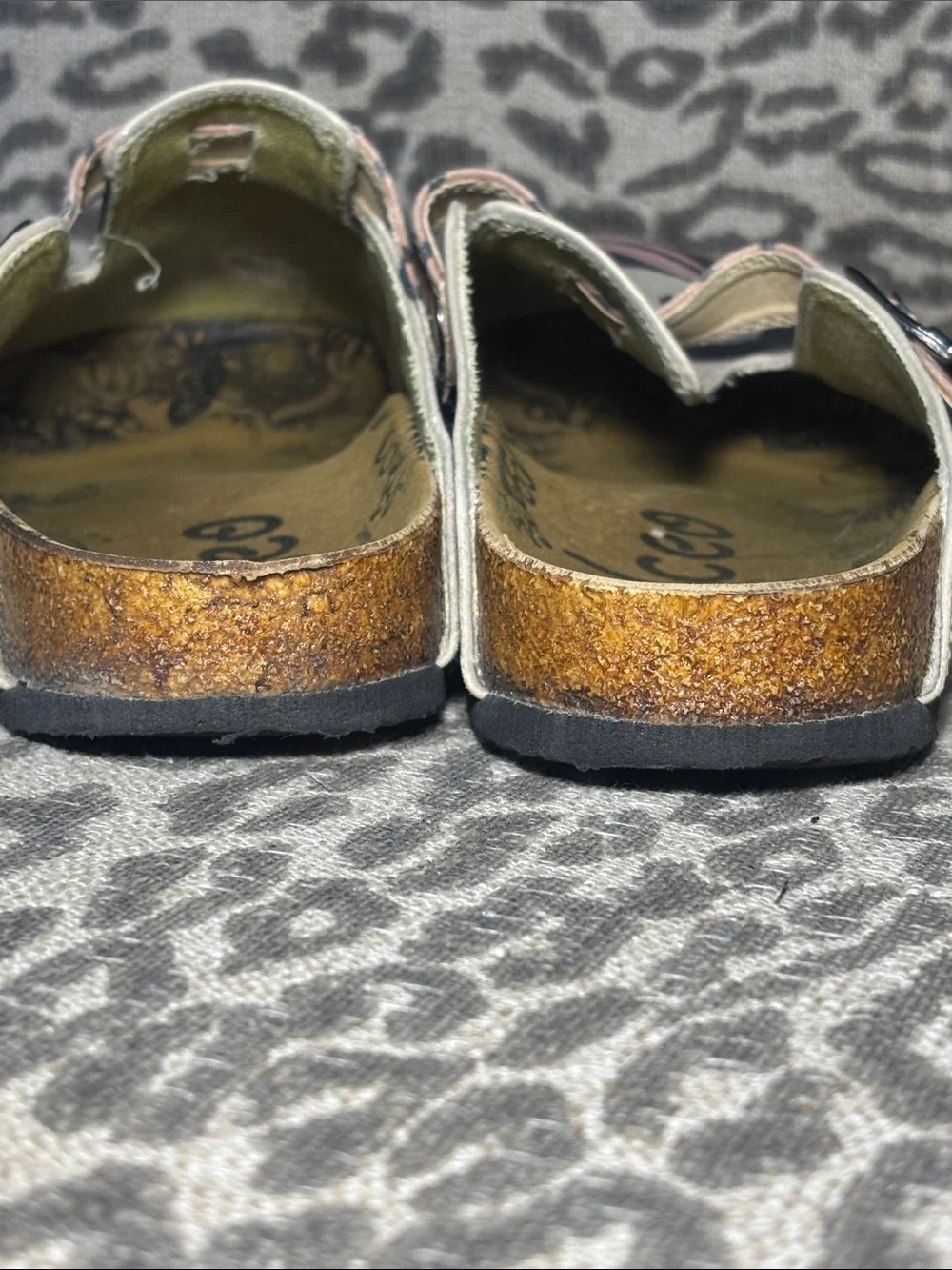 Calceo leather clogs penguin print mismatch cute casual shoes size 41 womens 10 - Picture 8 of 11